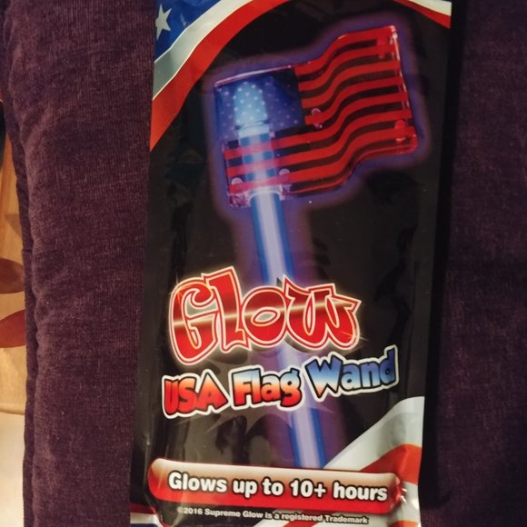 Supreme glow USA flag wand glowstick Patriotic American 4th of July Election NEW - Picture 2 of 8